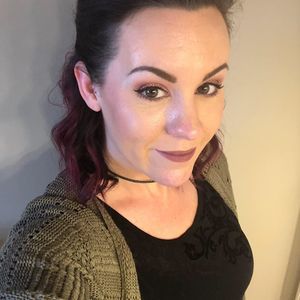 Meet your Posher, Kara